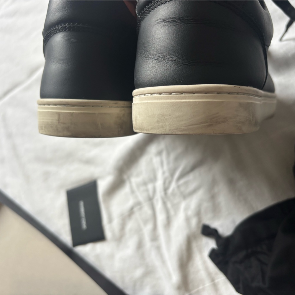Dolce & Gabbana Men's Black and Gold Sneakers - Picture 6 of 8